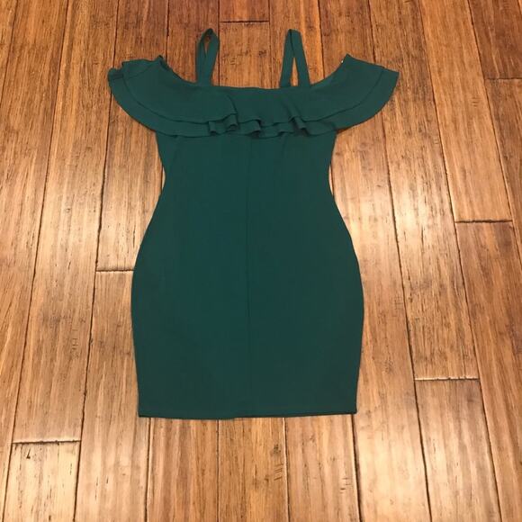 Off Shoulder Dress Green Ruffle - Picture 5 of 7